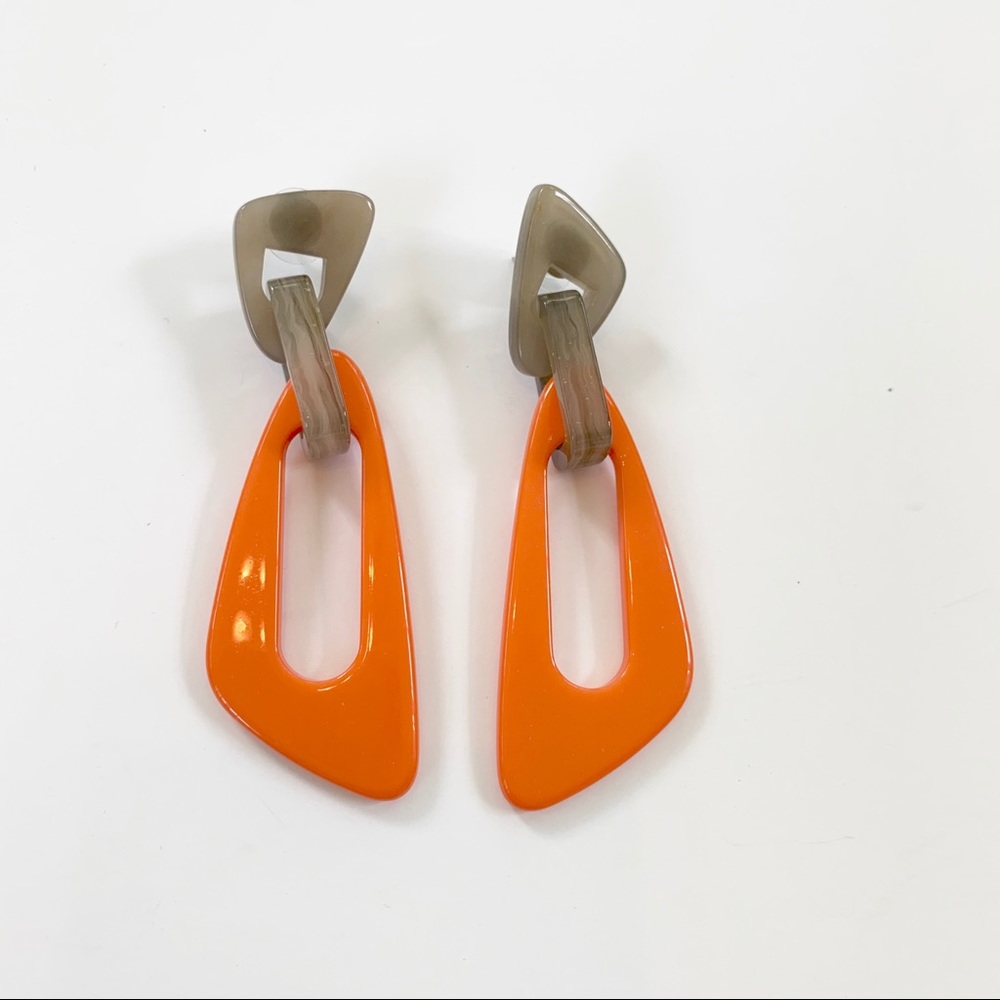 Geometric Shape Acrylic Linked Drop Earrings NWT - Picture 2 of 6